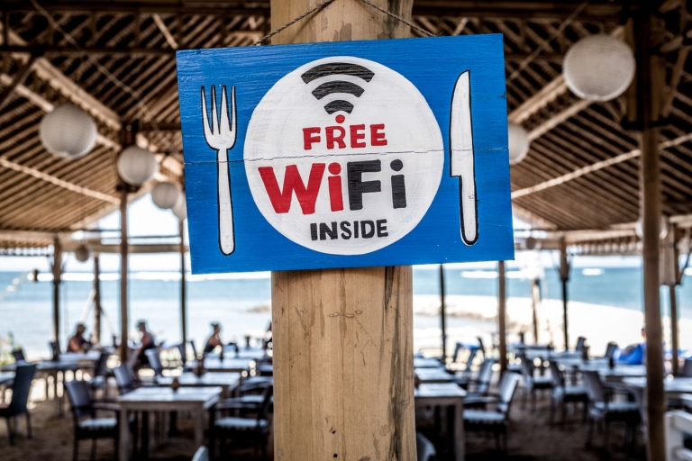 WiExp e o Social Wifi Com portal Captivo